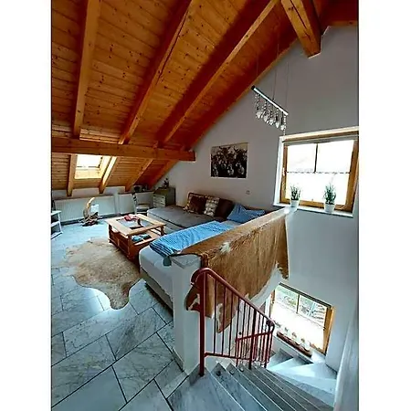 Alpennest Comfortable Hotel